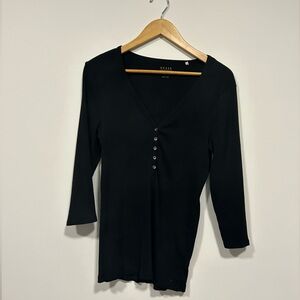 Guess long sleeve v neck shirt